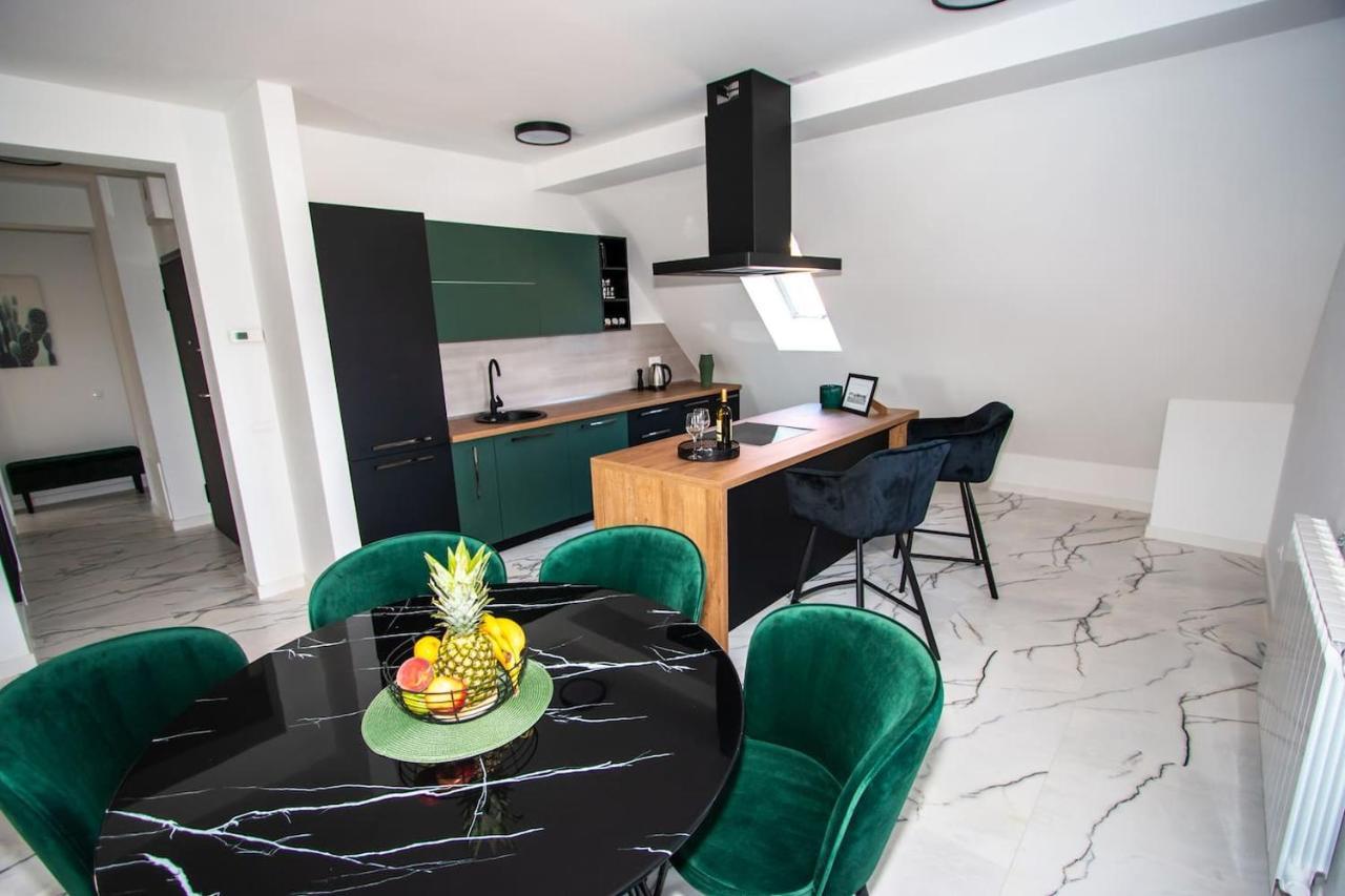 Apartmani Kac Karlovac Extérieur photo