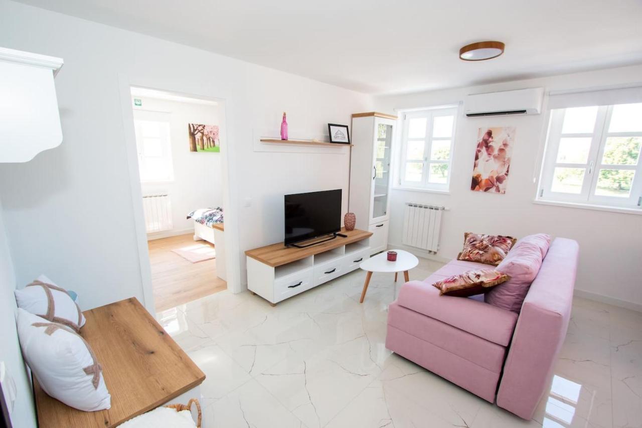 Apartmani Kac Karlovac Extérieur photo