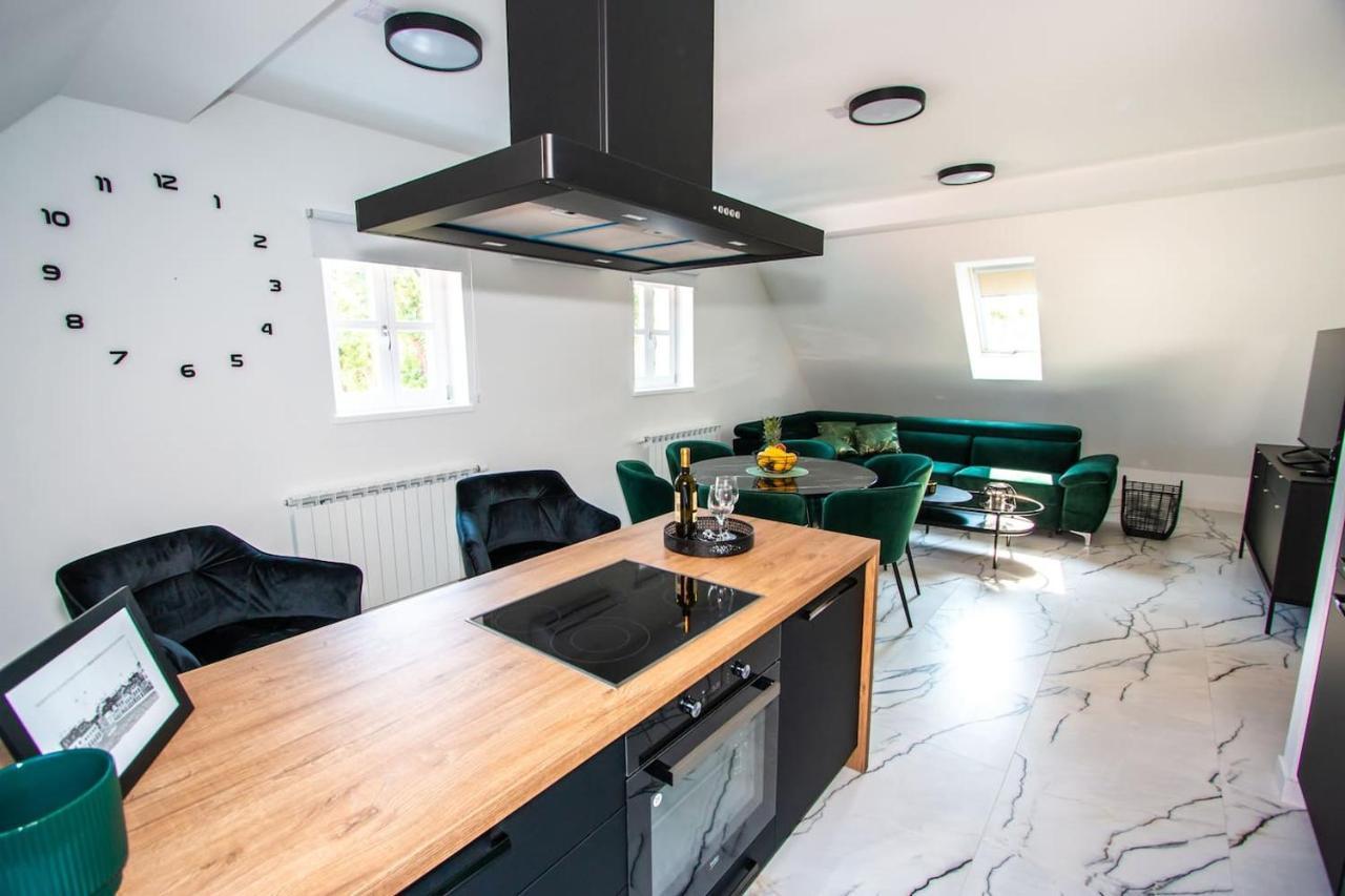 Apartmani Kac Karlovac Extérieur photo