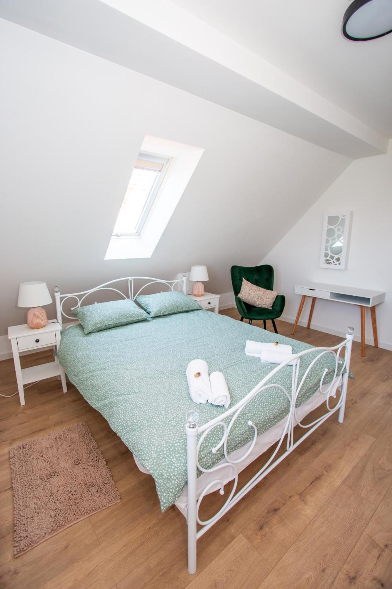 Apartmani Kac Karlovac Extérieur photo