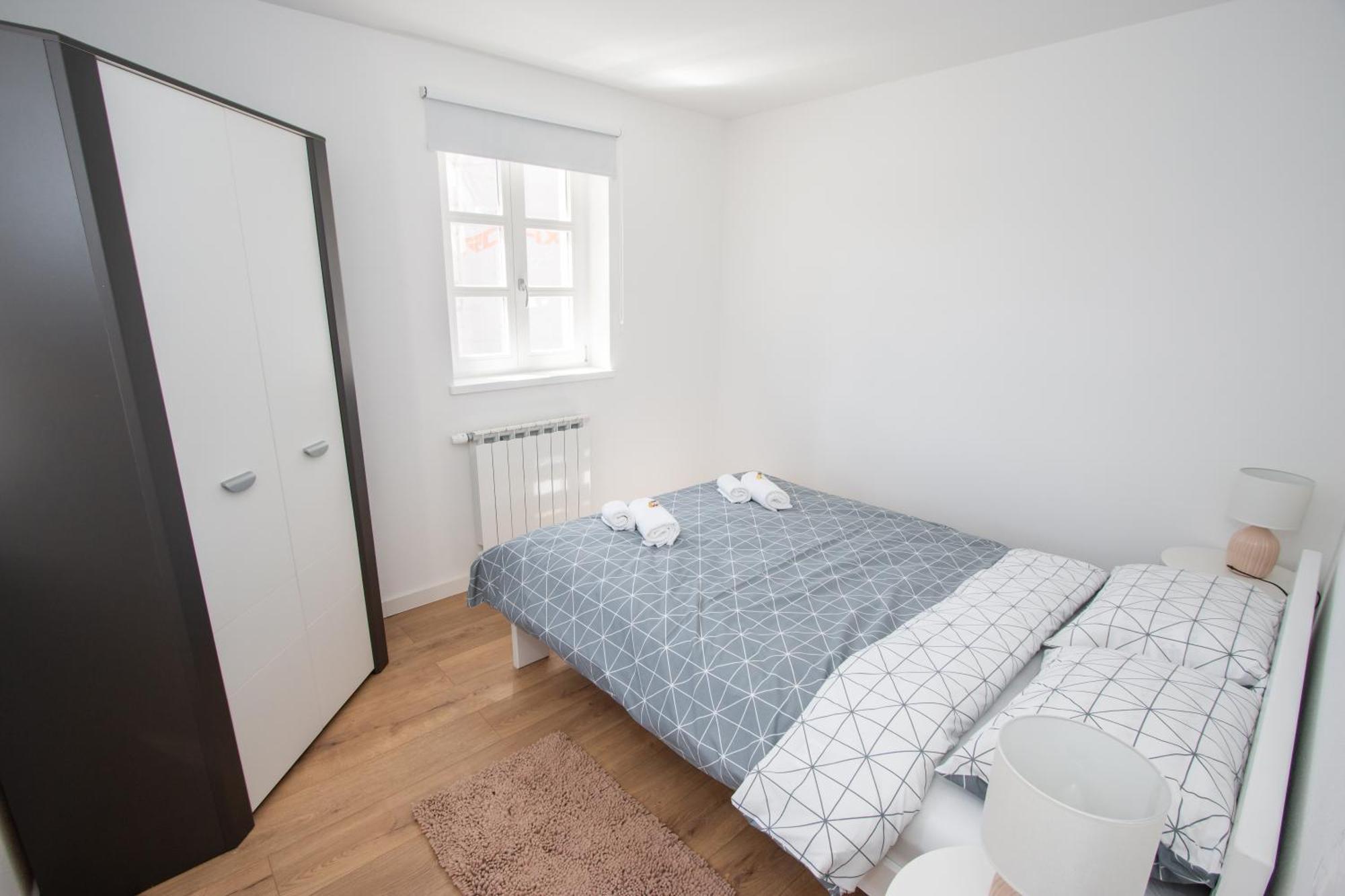 Apartmani Kac Karlovac Extérieur photo