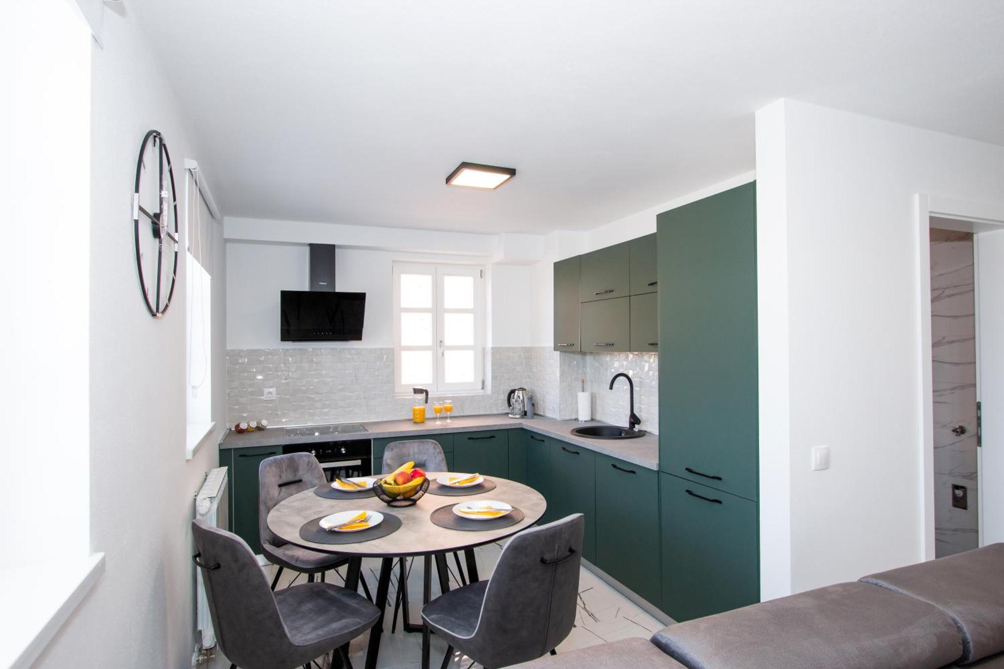 Apartmani Kac Karlovac Extérieur photo